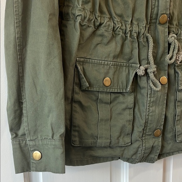 Market & Spruce Olive Green Lightweight Spring Utility Jacket - Size Small - Picture 6 of 15
